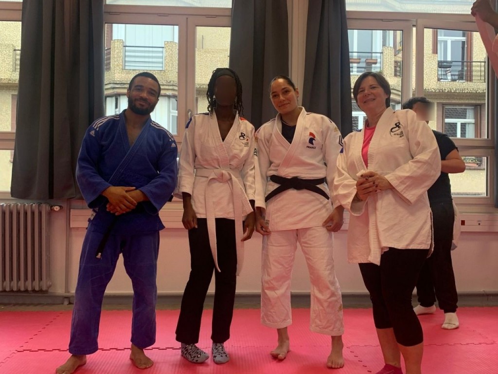 Image de l'actu 'SEMAINE OLYMPIQUE ET PARALYMPIQUE - LA LIGUE ETAIT AU LYCEE DERAISMES'